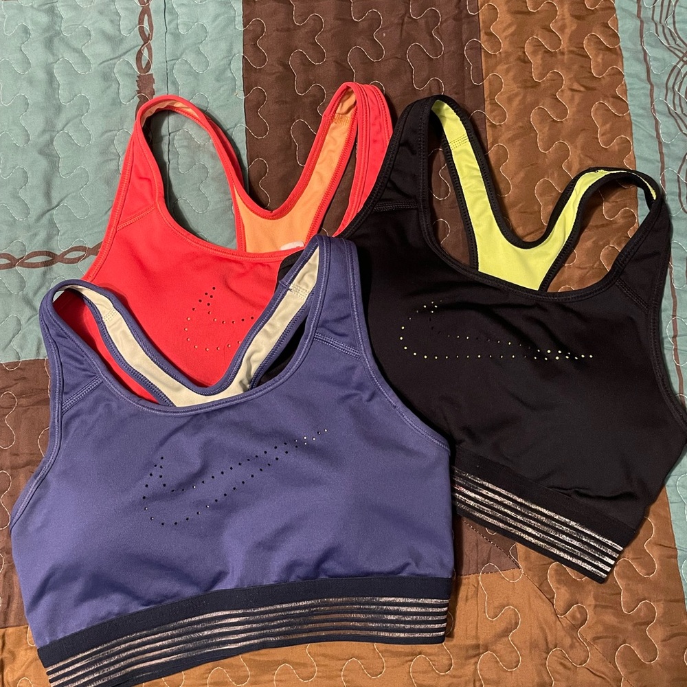 Nike Sports Bra Trio - Red, Purple, Black